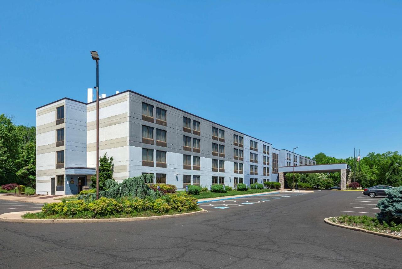 Mainstay Suites Horsham - Philadelphia Exteriör bild